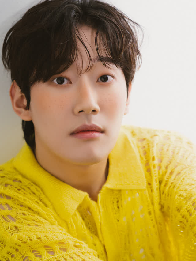 Han Seung Ho Photo 7