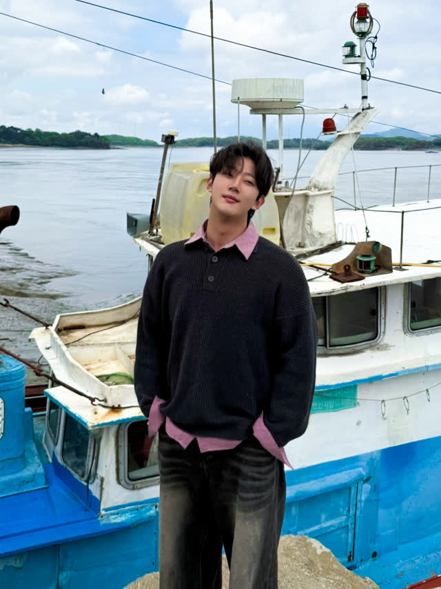 Han Seung Ho Photo 14