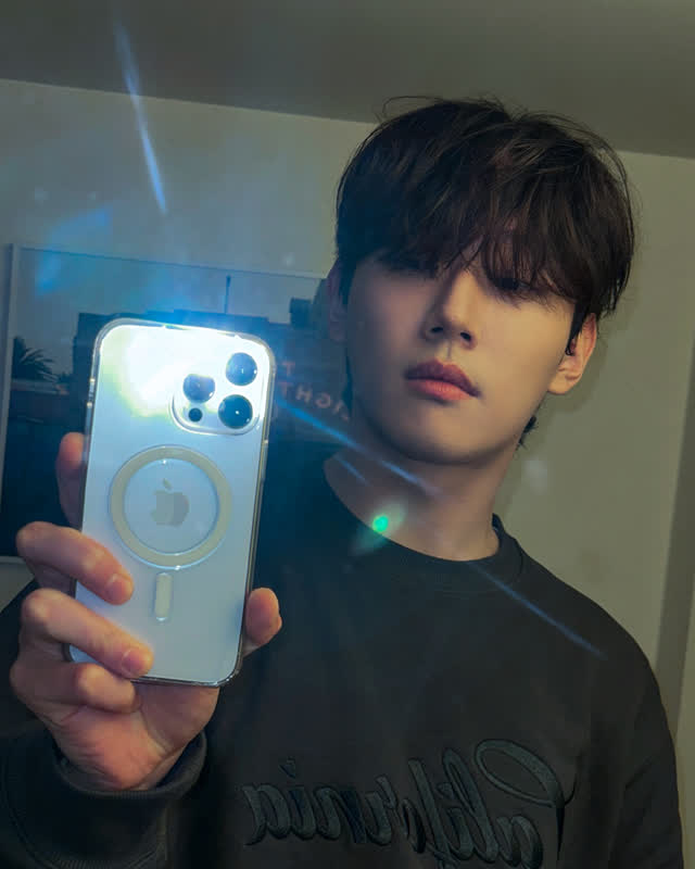 Han Seung Ho Photo 17