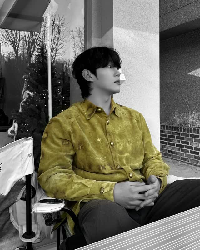 Han Seung Ho Photo 19